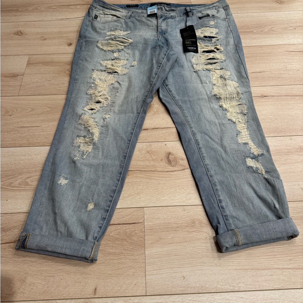 Torrid Men's Relaxed Distressed Light Gray Jeans